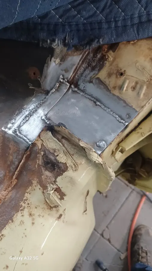 Open seam floor pan rust repair