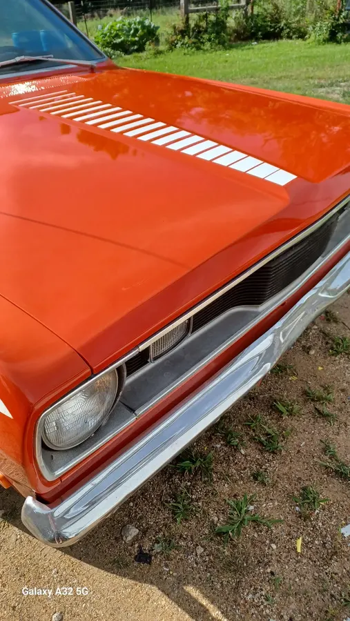 Orange muscle car front detail