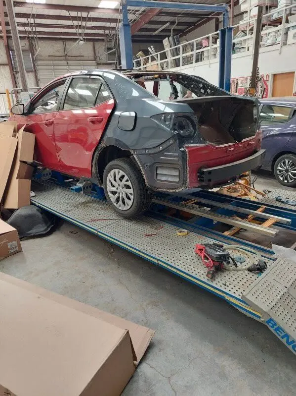 Vehicle repair progress used for documentation